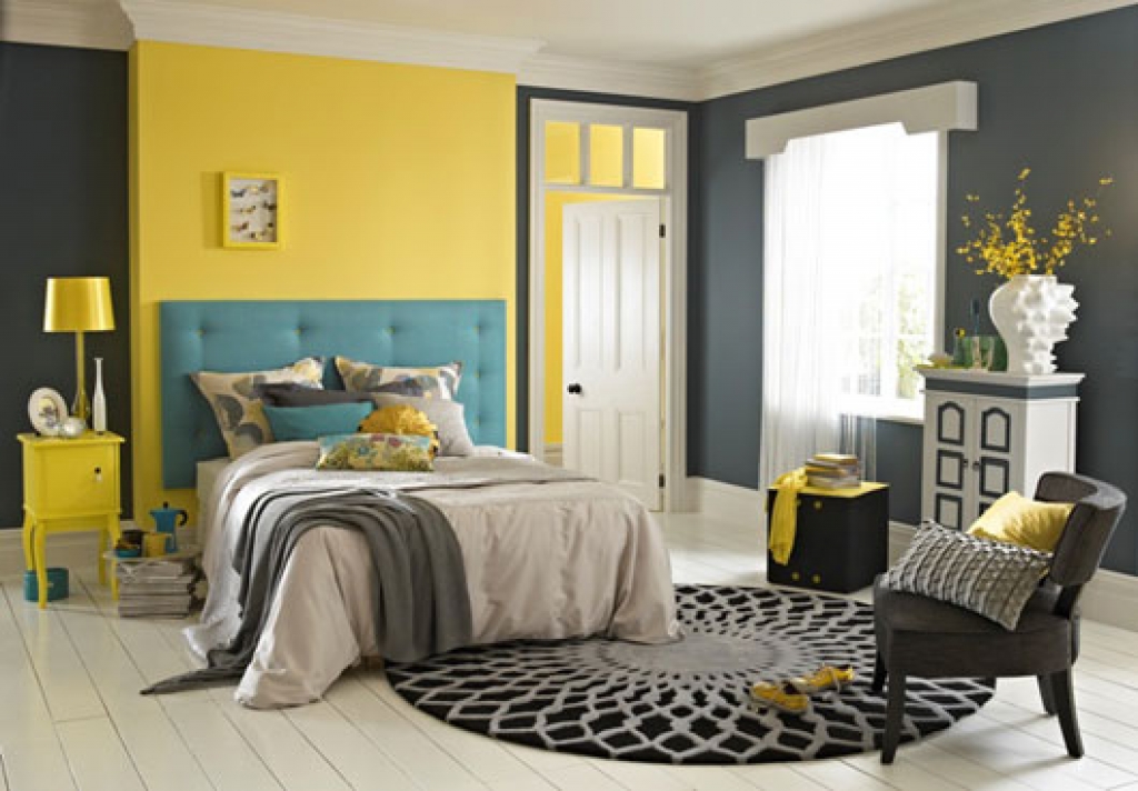 8 Sophisticated Paint Colors That Enhance Your Home Aura